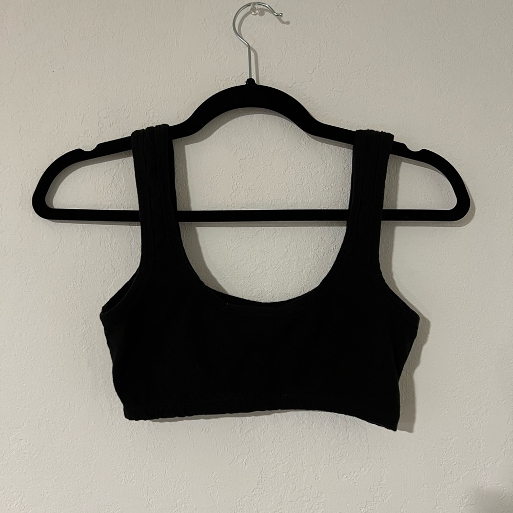 Arq black wide strap bra